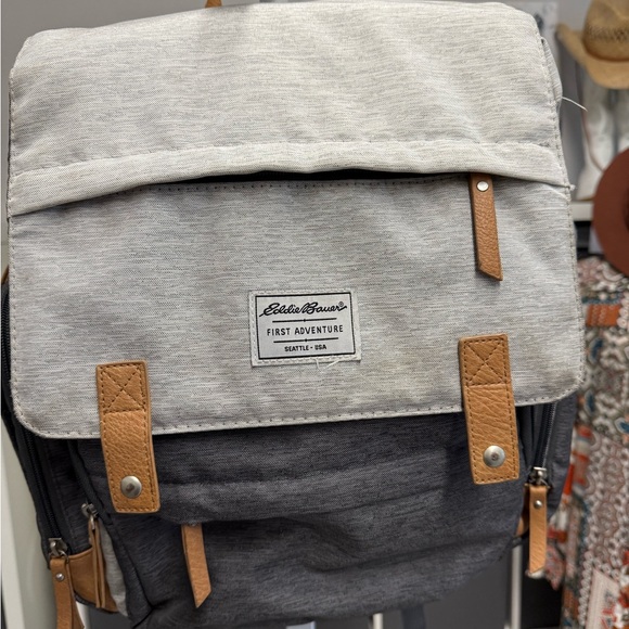 Eddie Bauer Cascade Backpack Diaper Bag With Insulated Pocket and Wipe Access - Picture 3 of 8